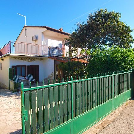 Apartments Luciano 1576 Ližnjan Εξωτερικό φωτογραφία