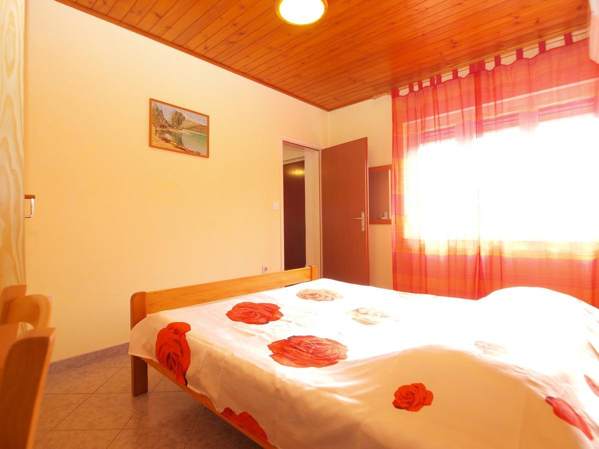 Apartments Luciano 1576 Ližnjan Εξωτερικό φωτογραφία