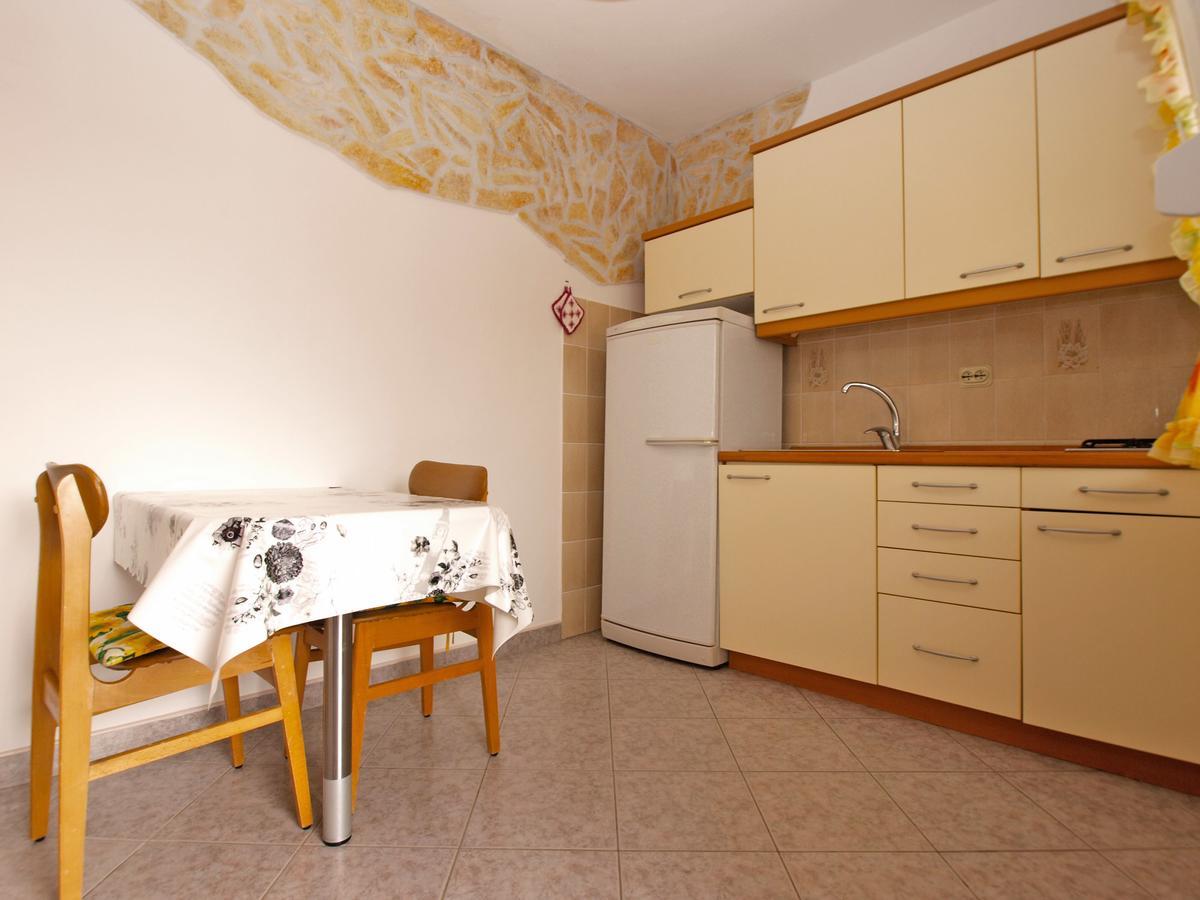 Apartments Luciano 1576 Ližnjan Εξωτερικό φωτογραφία