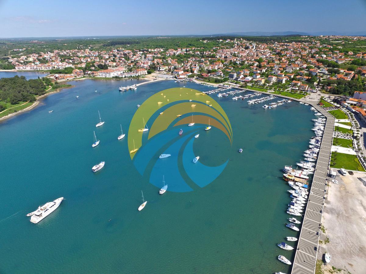 Apartments Luciano 1576 Ližnjan Εξωτερικό φωτογραφία