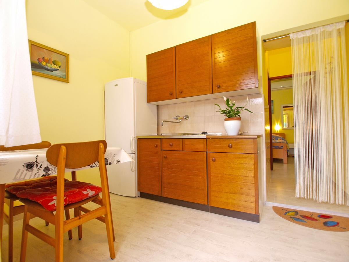 Apartments Luciano 1576 Ližnjan Εξωτερικό φωτογραφία
