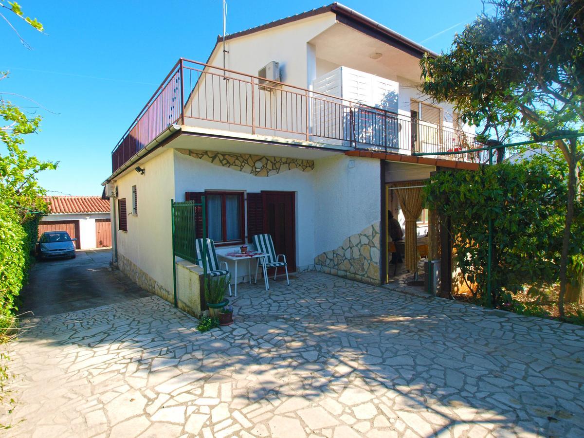 Apartments Luciano 1576 Ližnjan Εξωτερικό φωτογραφία